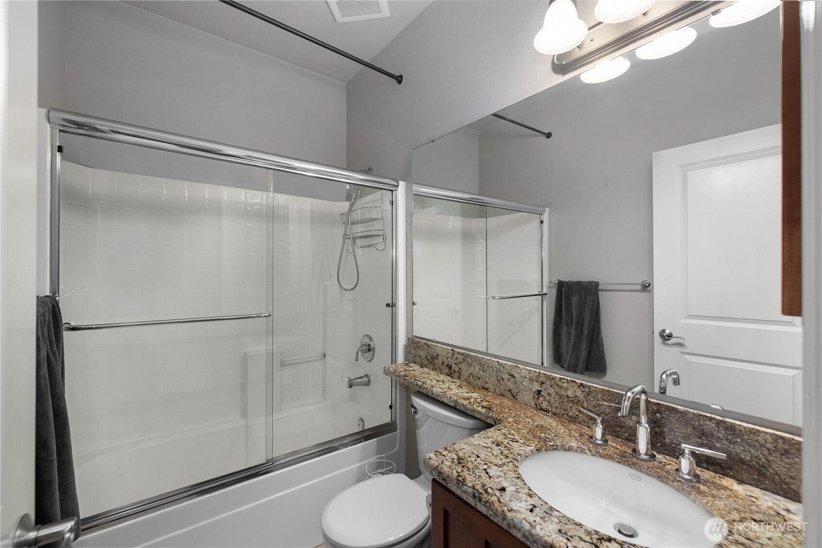 2440 S Steele Street #211, Tacoma, WA 98405