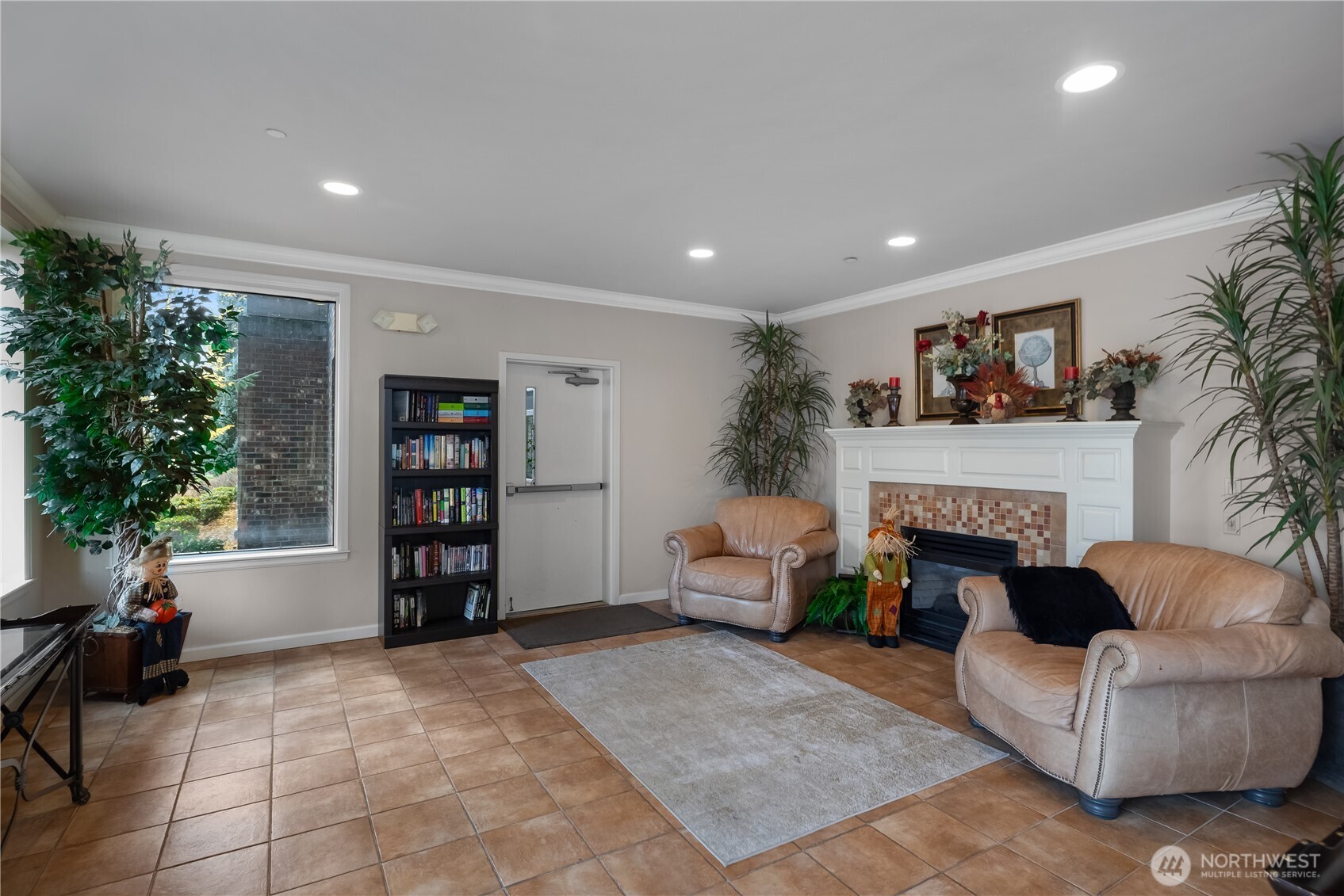 2440 S Steele Street #211, Tacoma, WA 98405