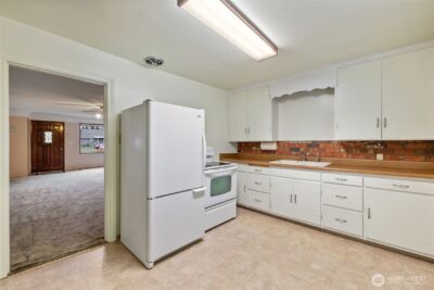 1922 8th Street , Marysville, WA 98270 - Photo 12