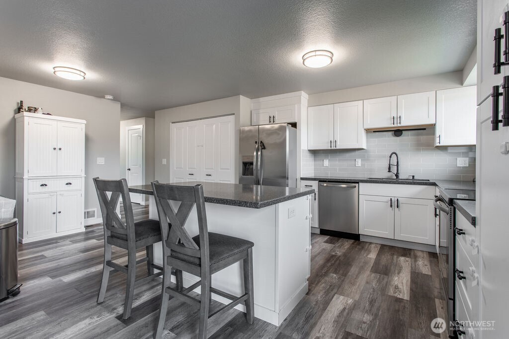 132 Quiet Acres Drive , Onalaska, WA 98570