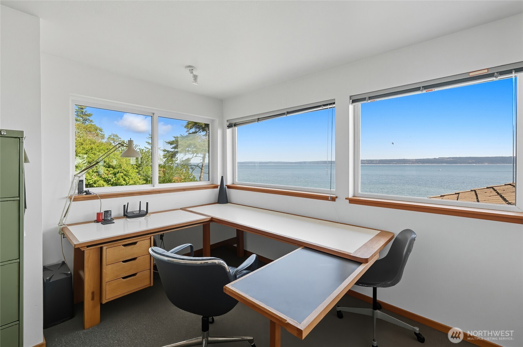 376 Schwartz Road , Nordland, WA 98358