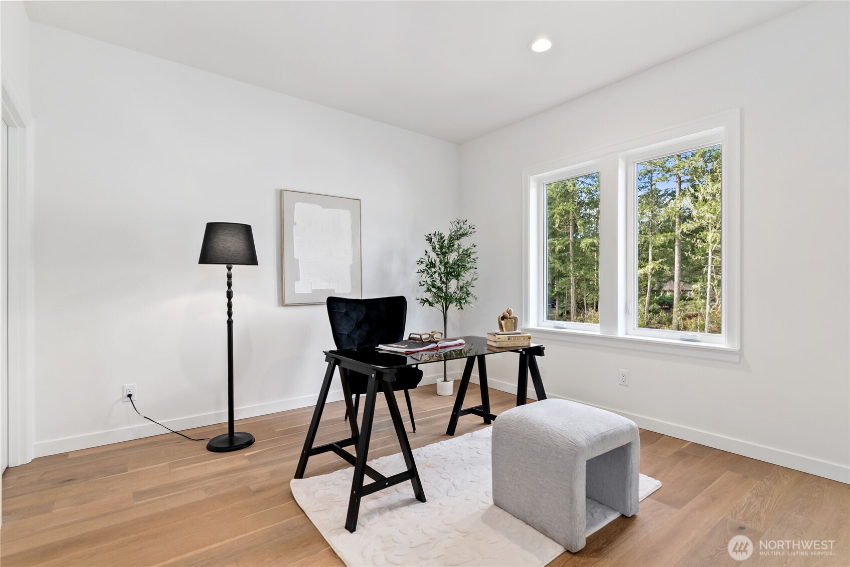 31 E Rhododendron Court , Union, WA 98592