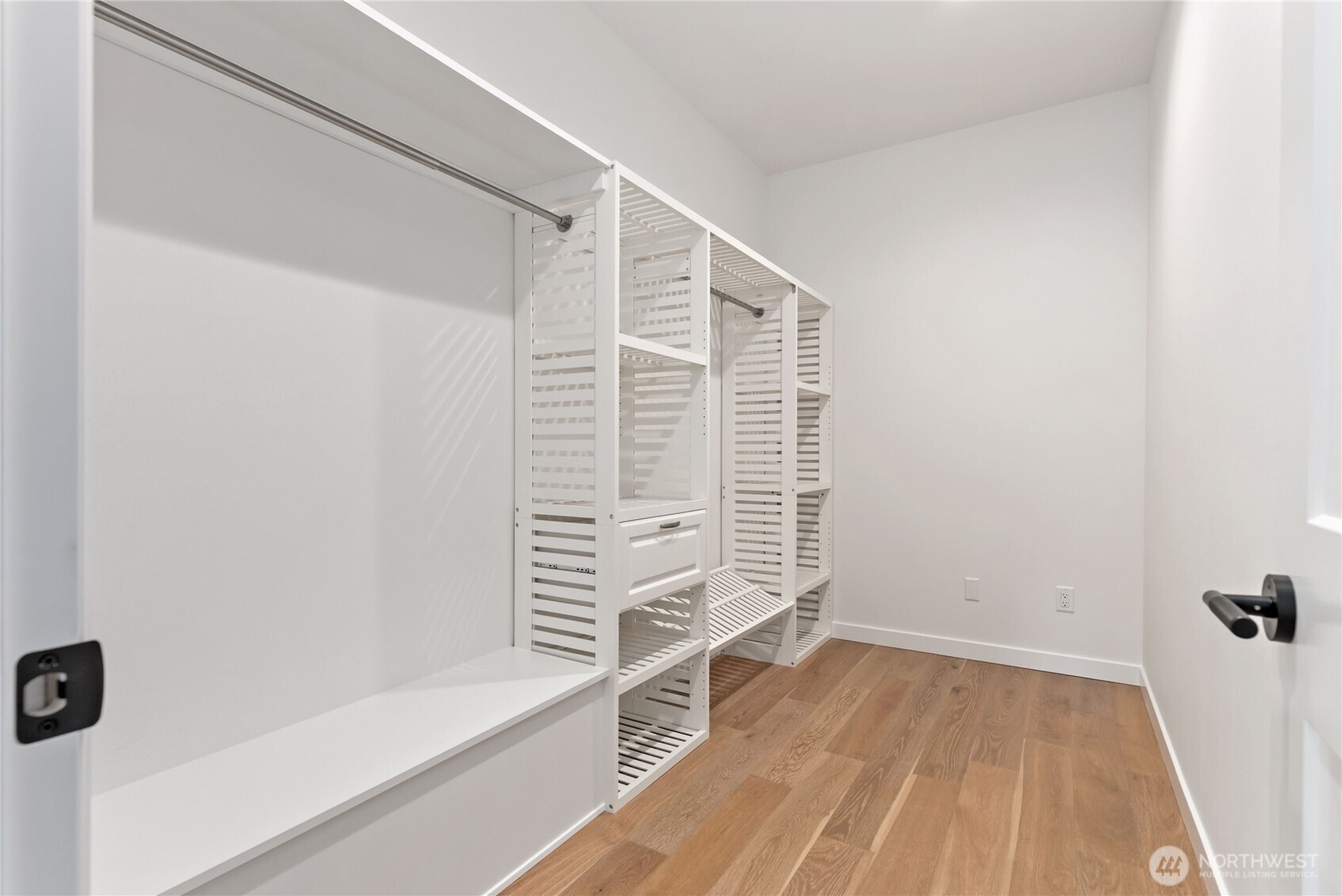 31 E Rhododendron Court , Union, WA 98592