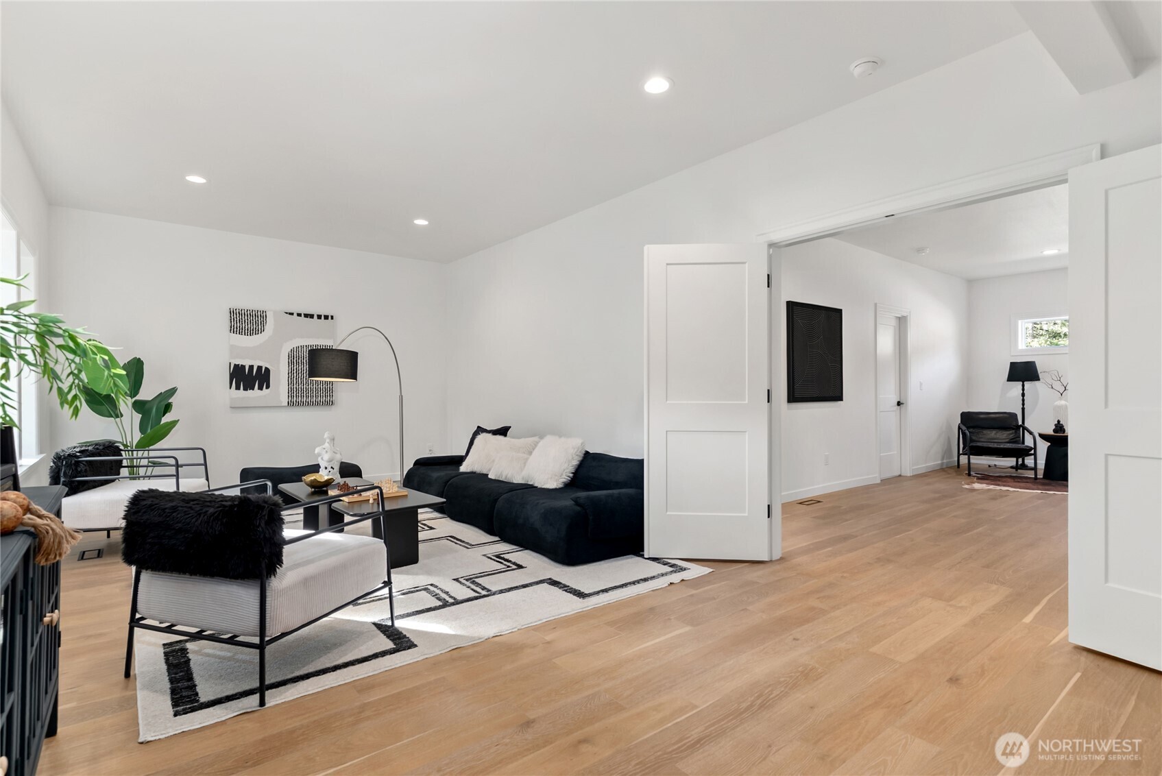 31 E Rhododendron Court , Union, WA 98592