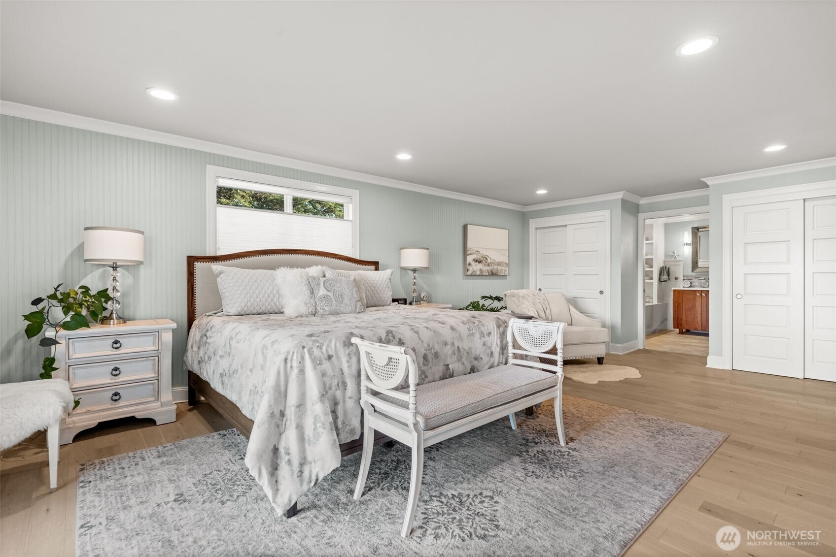 284 Bella Bella Drive , Fox Island, WA 98333