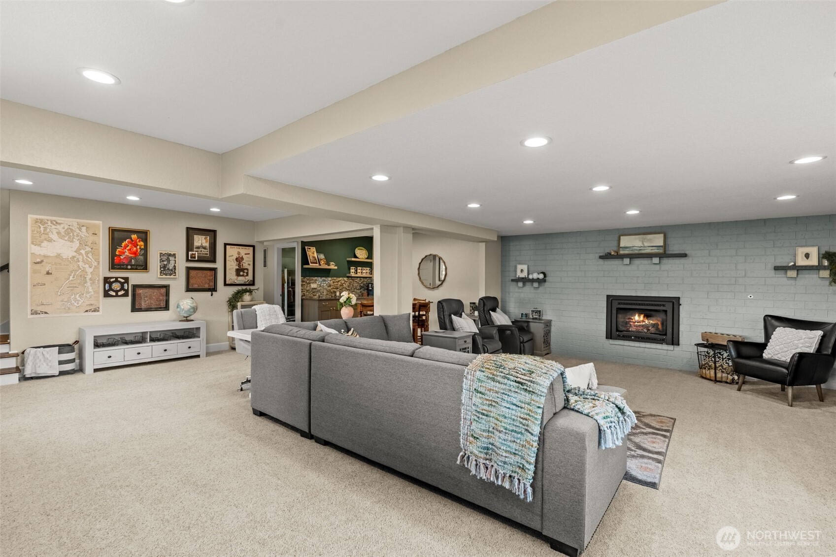 284 Bella Bella Drive , Fox Island, WA 98333