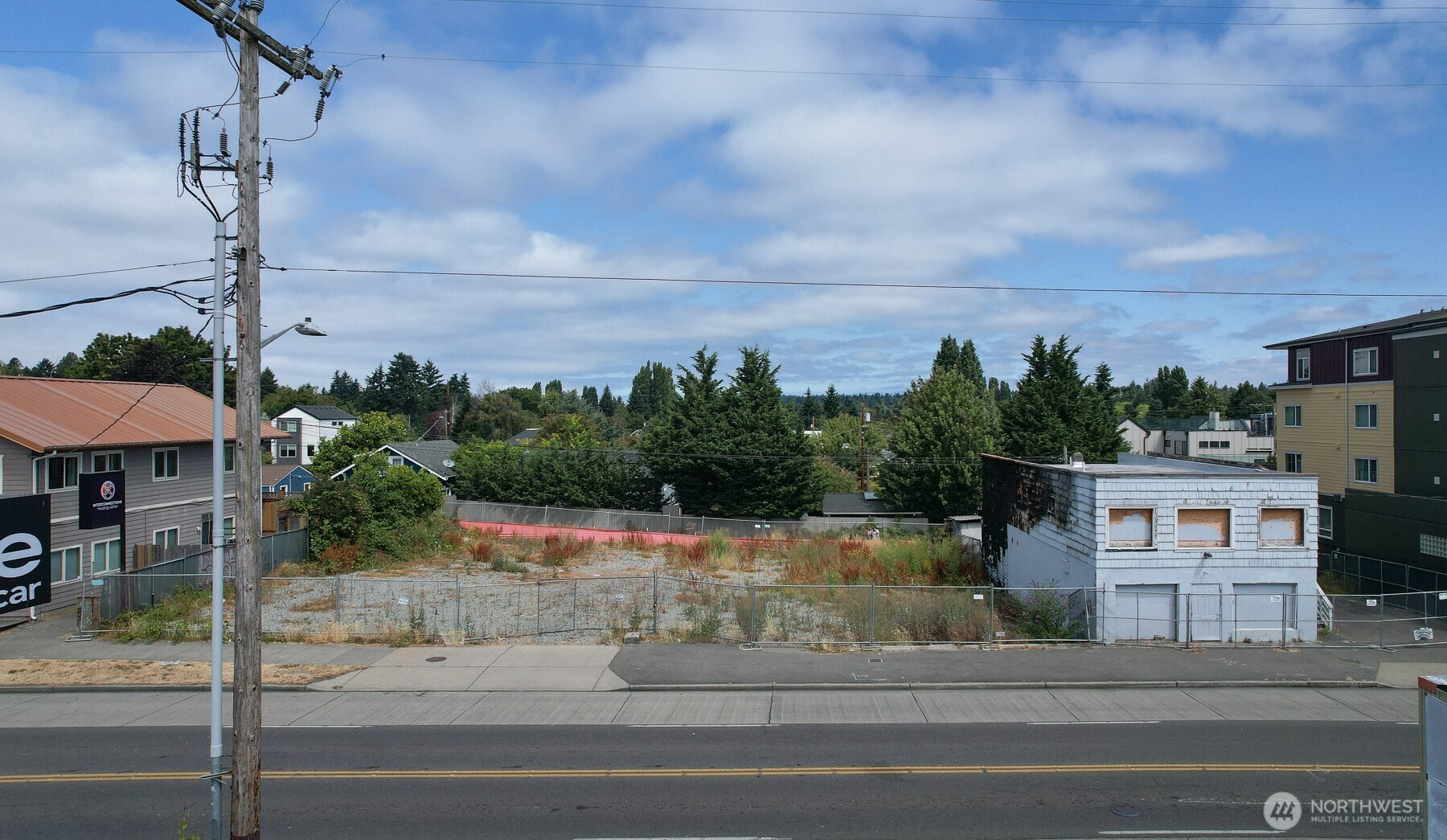 320 NW 85th Street , Seattle, WA 98117