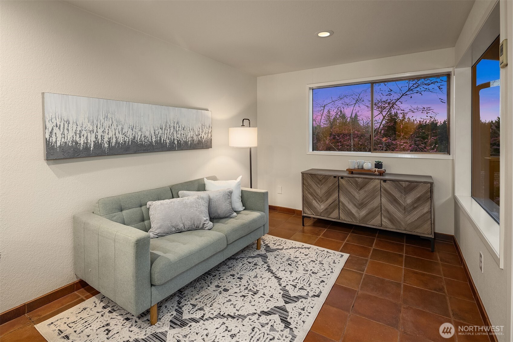 7407 180th Street SW, Edmonds, WA 98026