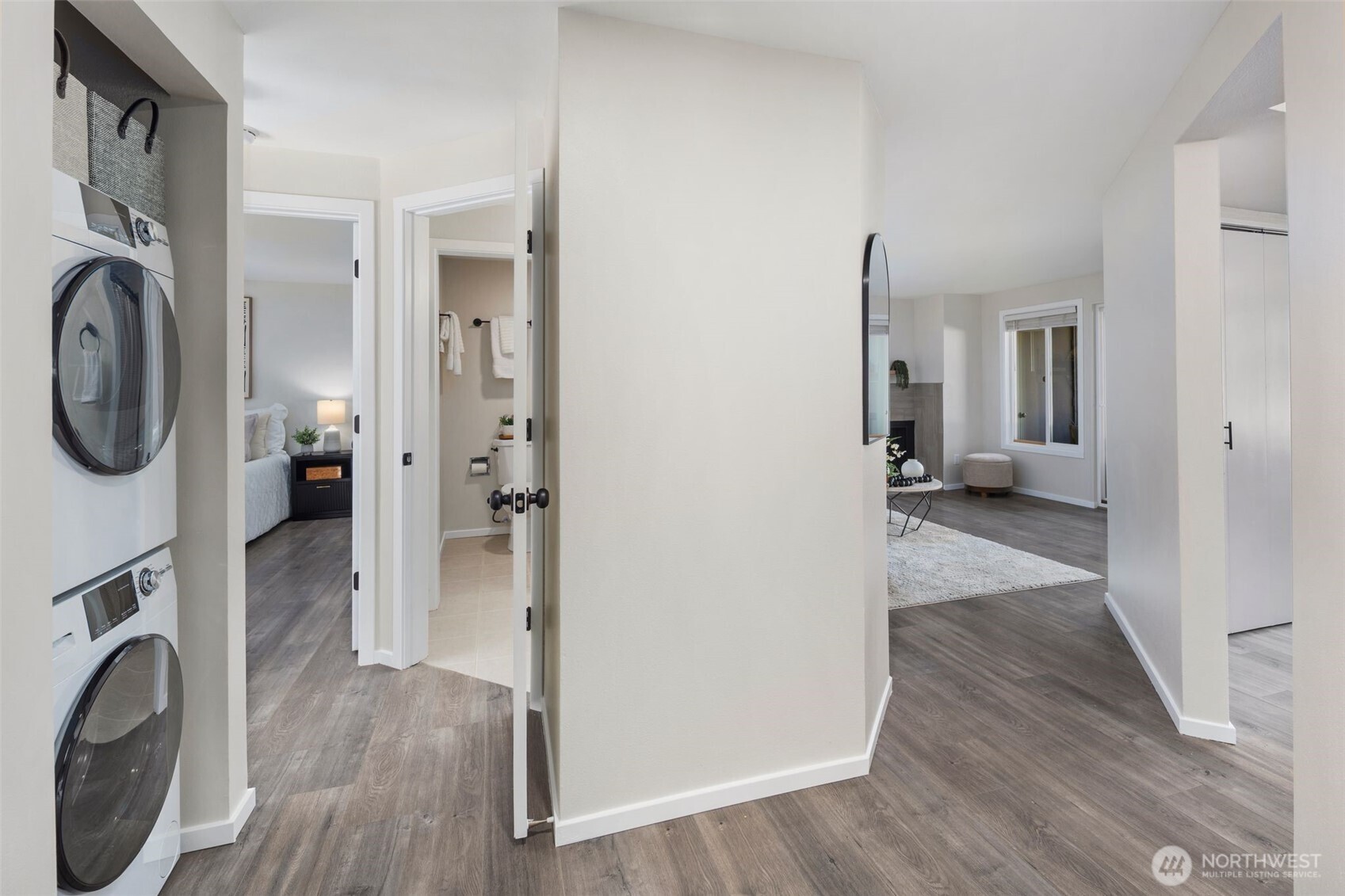 11104 NE 68th Street #A103, Kirkland, WA 98033