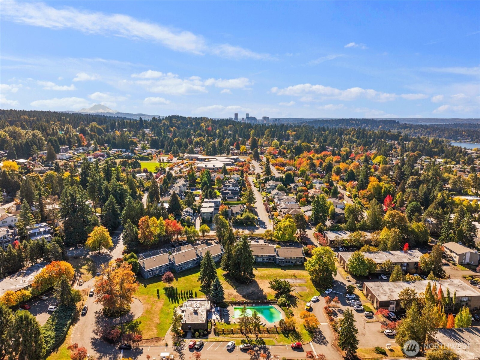 11104 NE 68th Street #A103, Kirkland, WA 98033