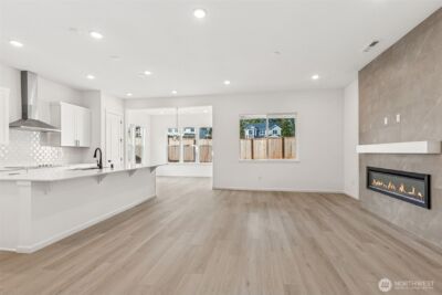 308 N 55th Street #34, Mount Vernon, WA 98273 - Photo 3