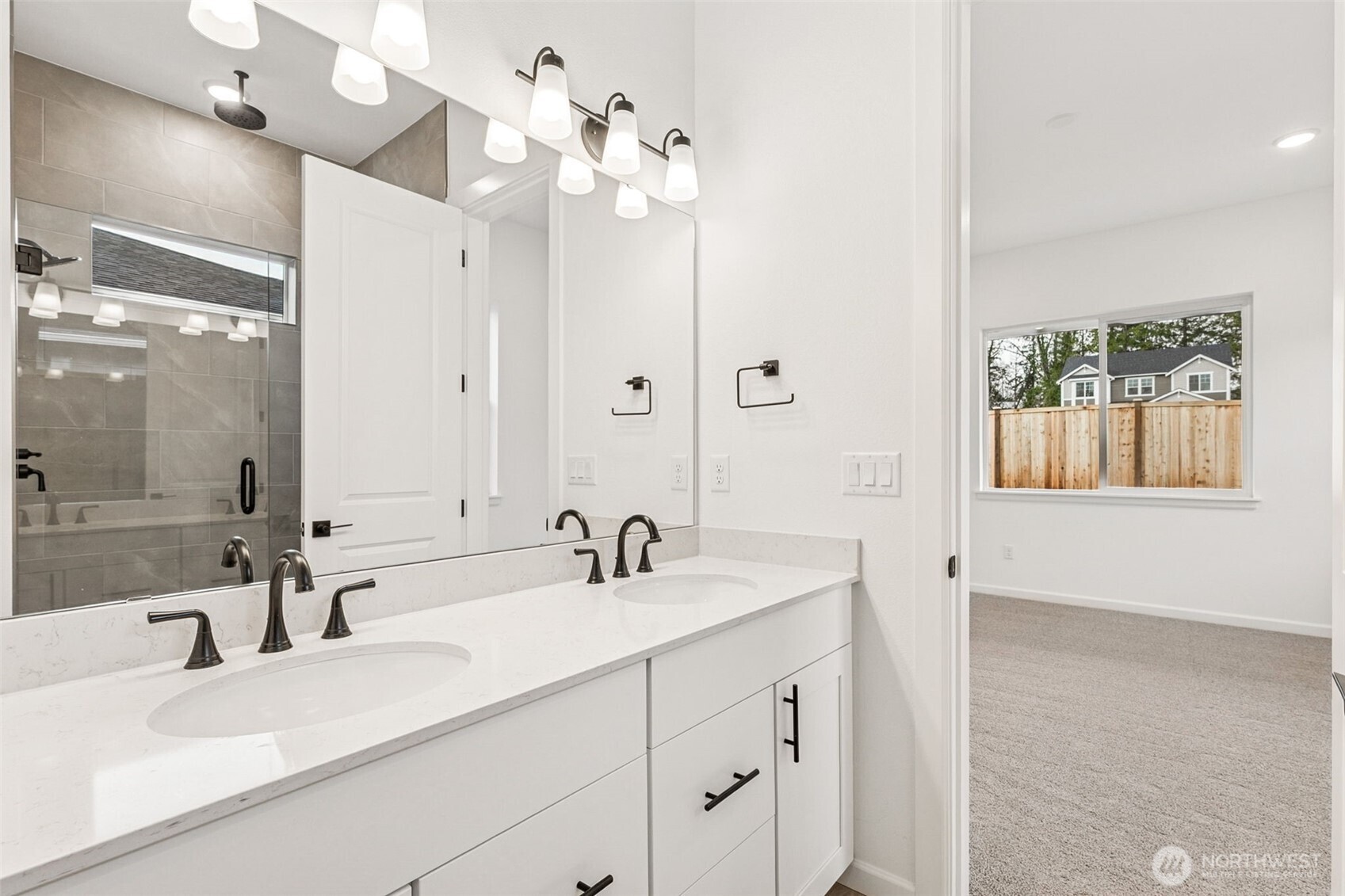 308 N 55th Street #34, Mount Vernon, WA 98273