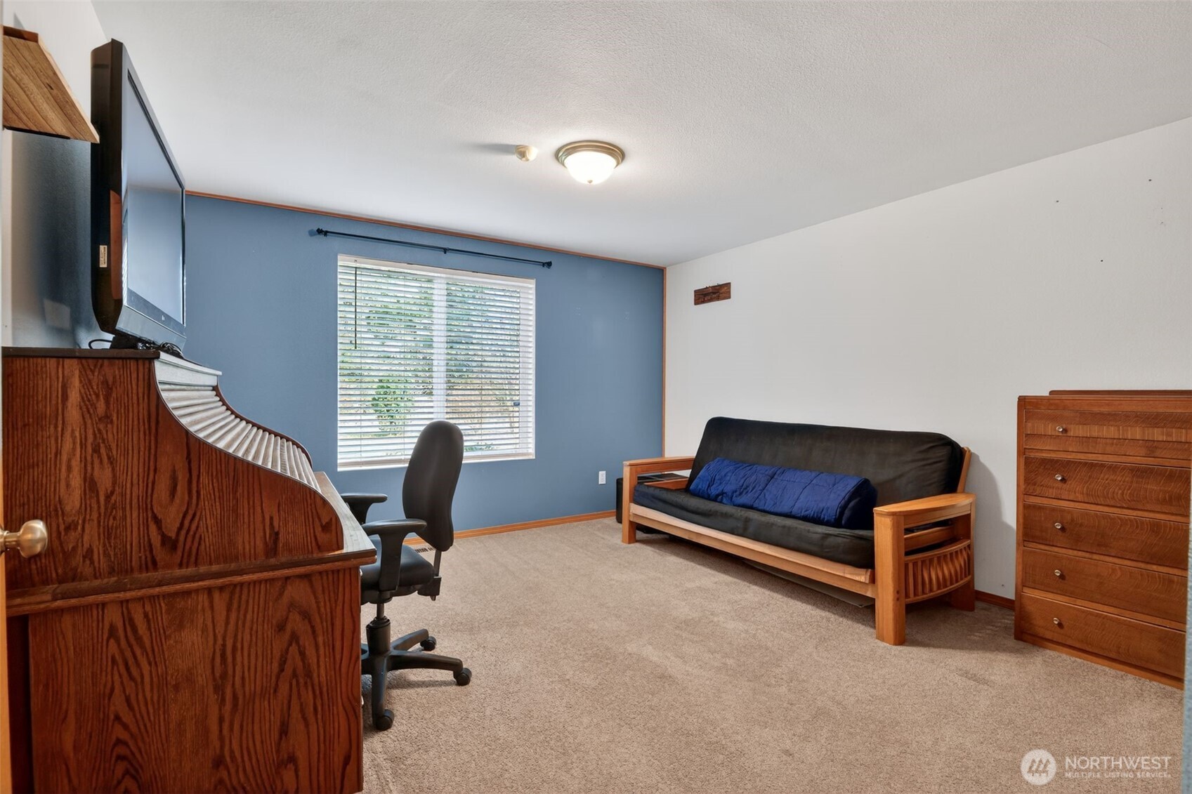 2830 SW Christmas Tree Lane , Port Orchard, WA 98367