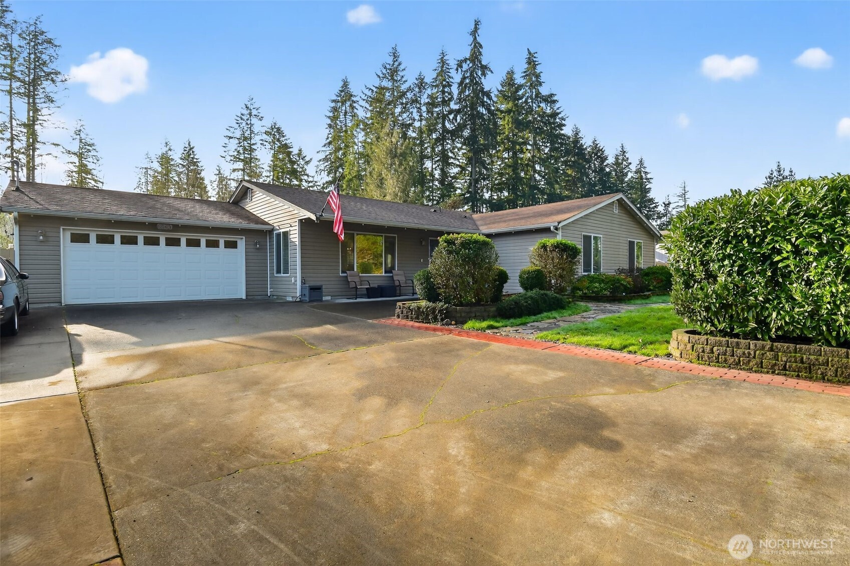 2830 SW Christmas Tree Lane , Port Orchard, WA 98367