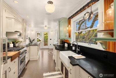 5728 34th Avenue NE, Seattle, WA 98105 - Photo 12