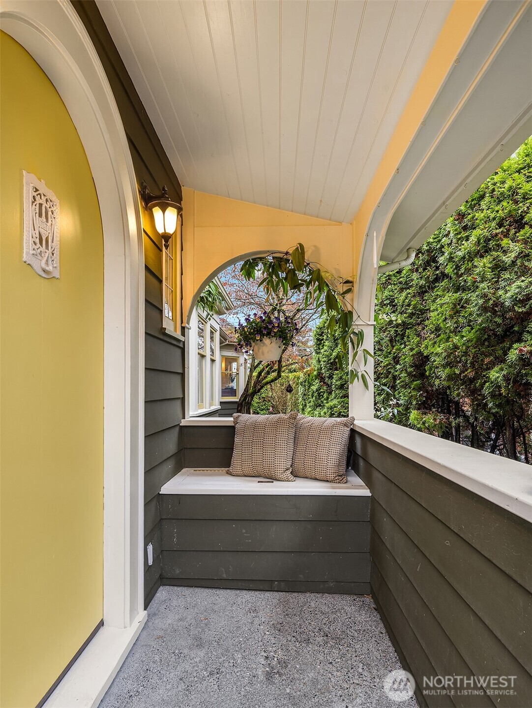 5728 34th Avenue NE, Seattle, WA 98105