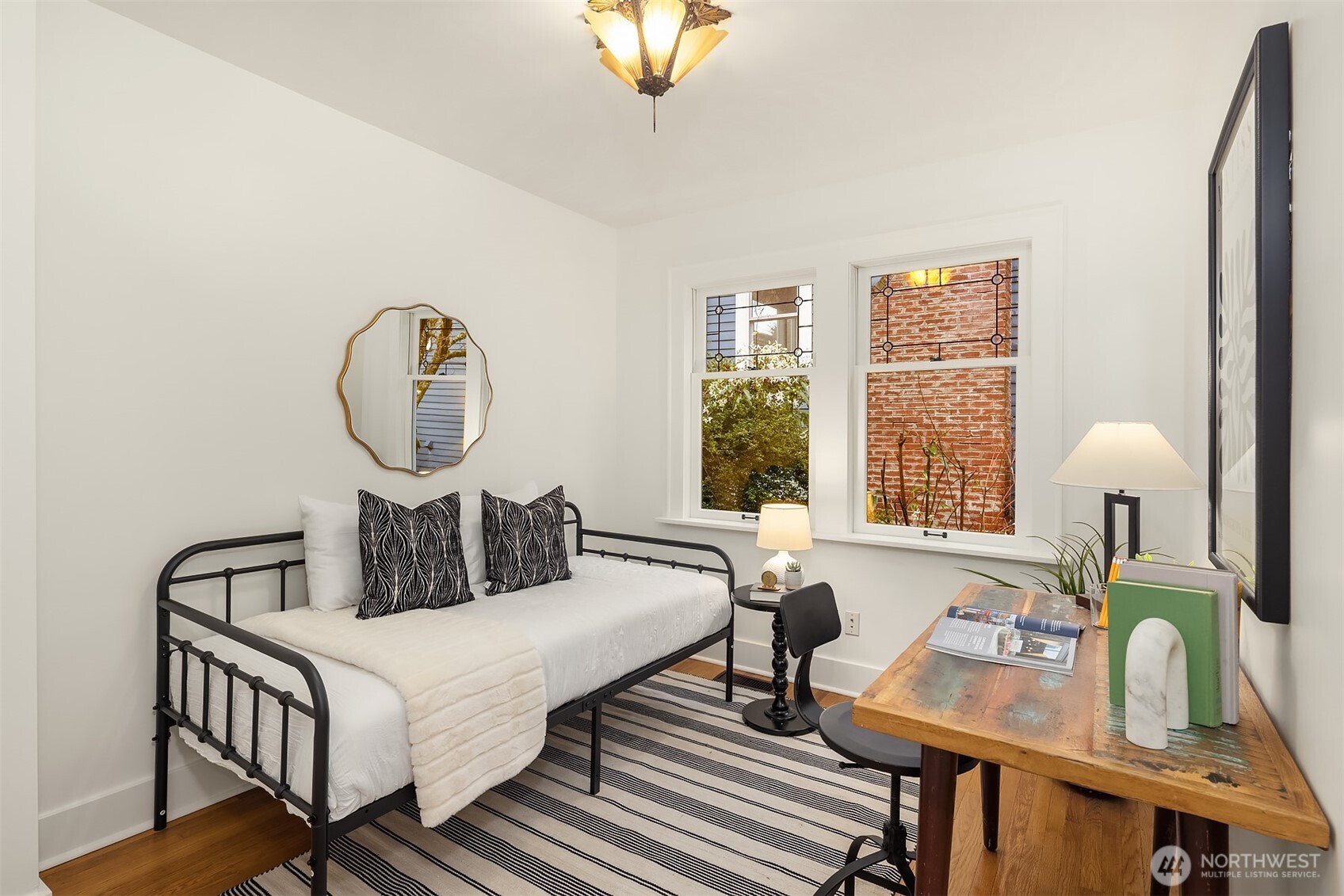 5728 34th Avenue NE, Seattle, WA 98105