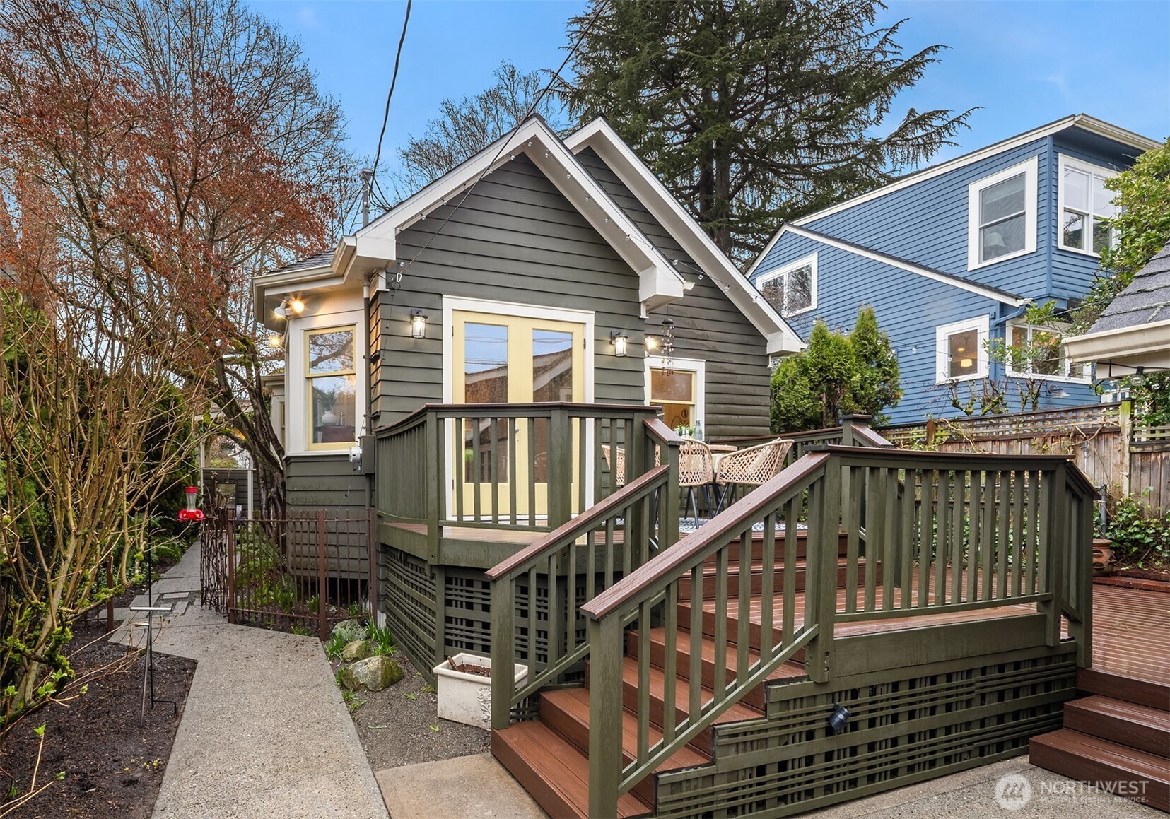 5728 34th Avenue NE, Seattle, WA 98105