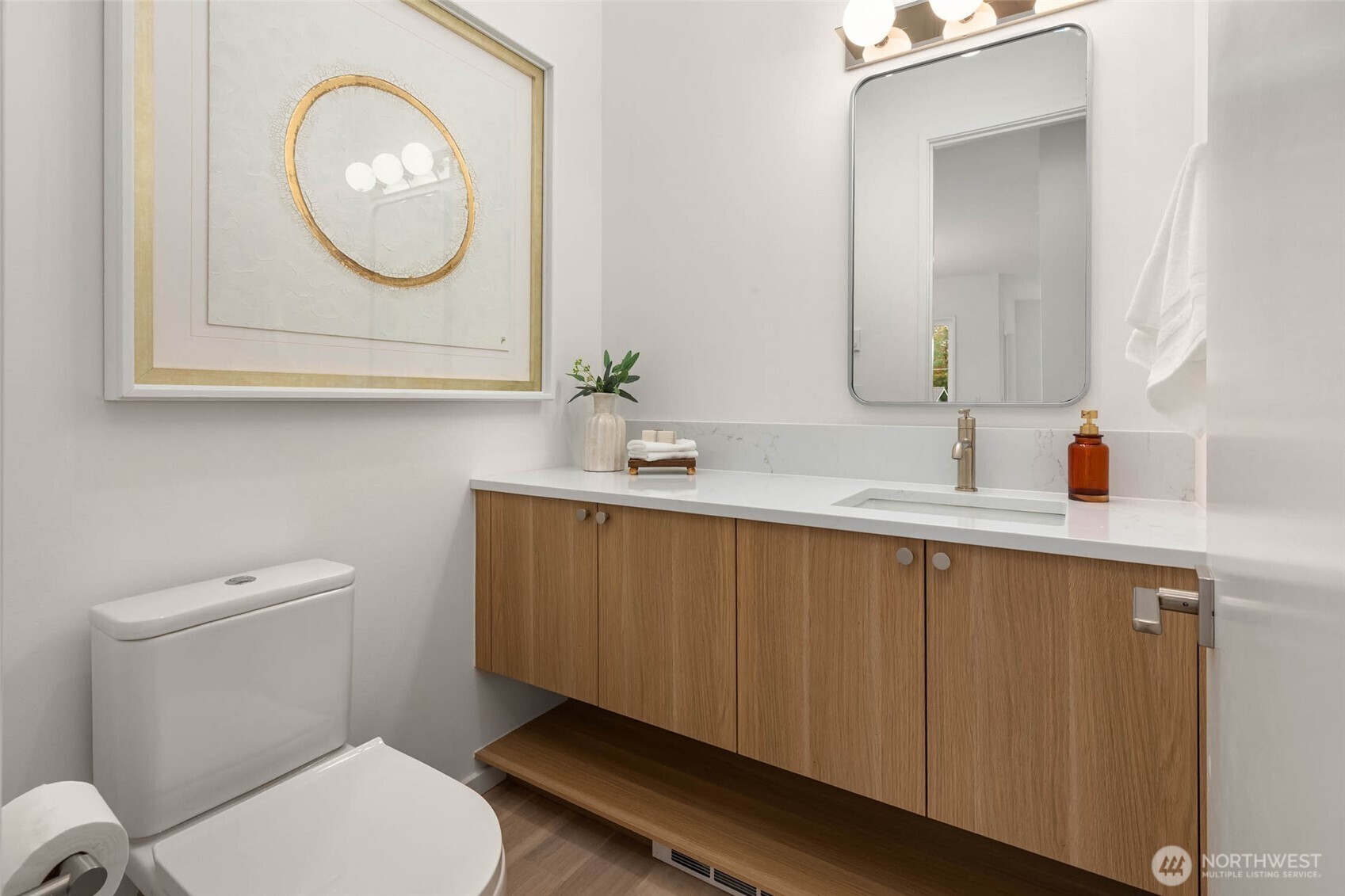 7506 18th Avenue NW, Seattle, WA 98117