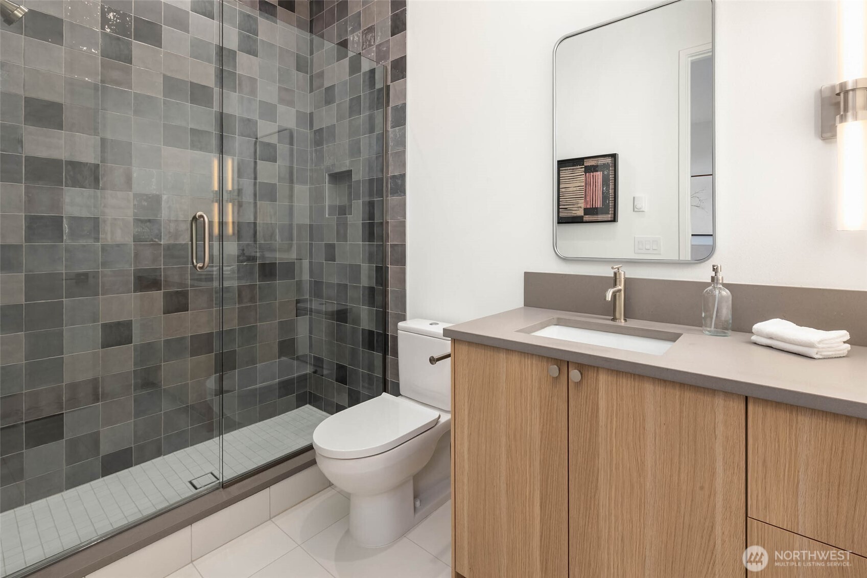 7506 18th Avenue NW, Seattle, WA 98117