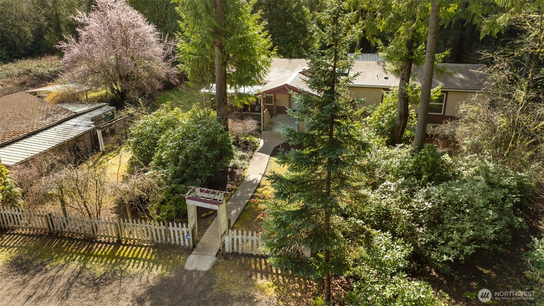 171 NE Averys Lane , Poulsbo, WA 98370