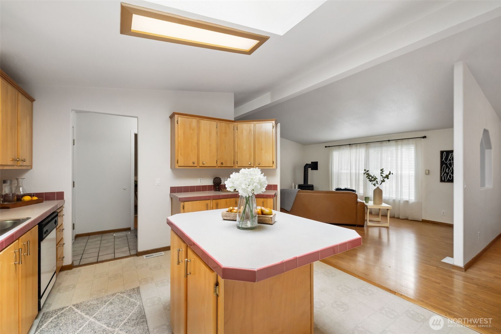 171 NE Averys Lane , Poulsbo, WA 98370