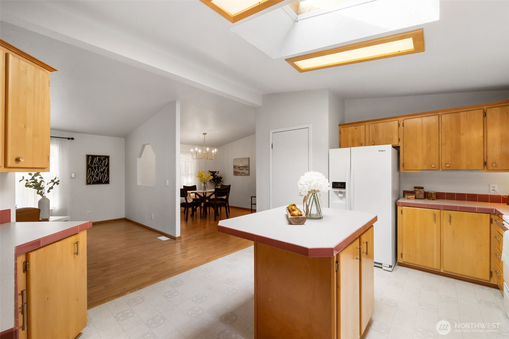 171 NE Averys Lane , Poulsbo, WA 98370