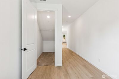 20432 97th Avenue E #8, Graham, WA 98338 - Photo 2