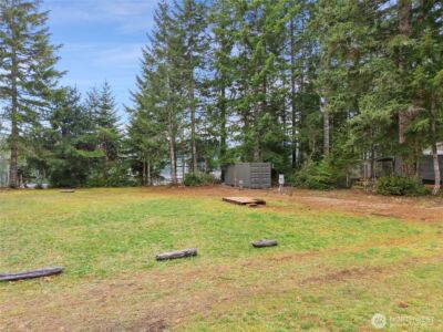 451 N Standstill Drive S, Hoodsport, WA 98548 - Photo 5