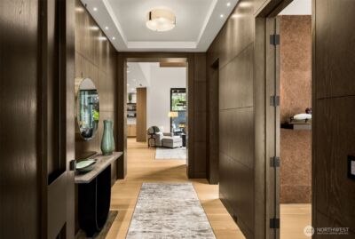 1215 96th Avenue SE, Bellevue, WA 98004 - Photo 4