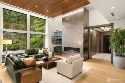 1215 96th Avenue SE, Bellevue, WA 98004 - Photo 9