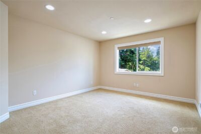 15025 SE 43rd Street , Bellevue, WA 98006 - Photo 28