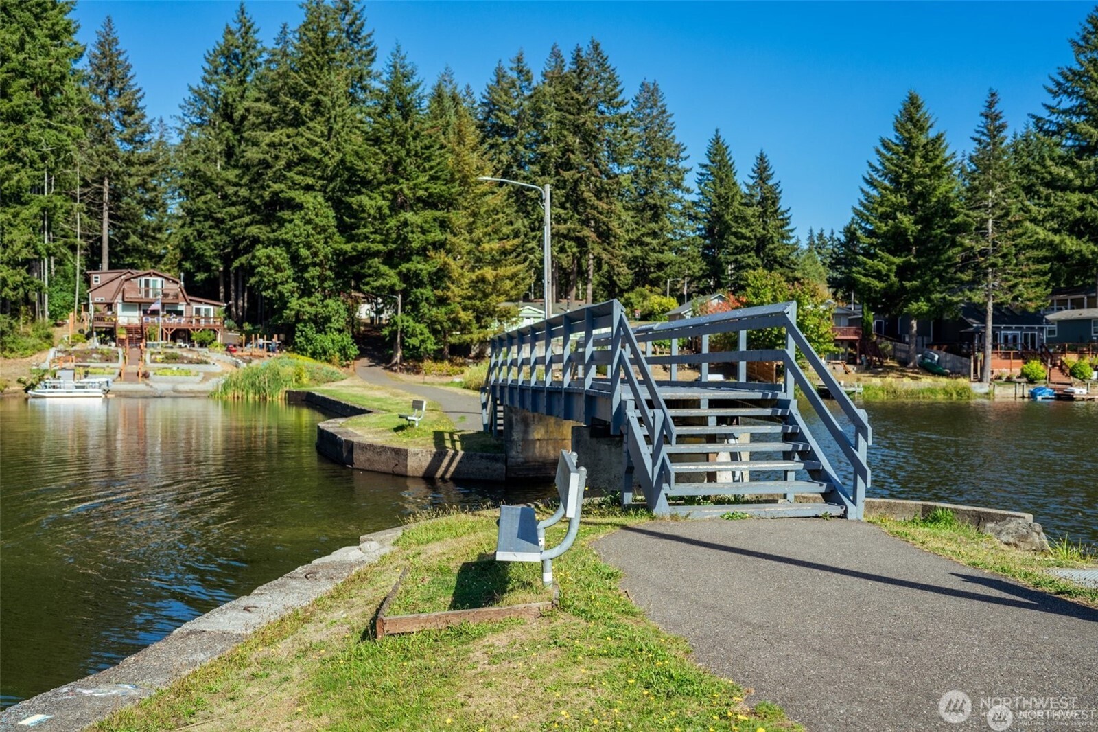 451 SE Alpine Avenue , Shelton, WA 98584