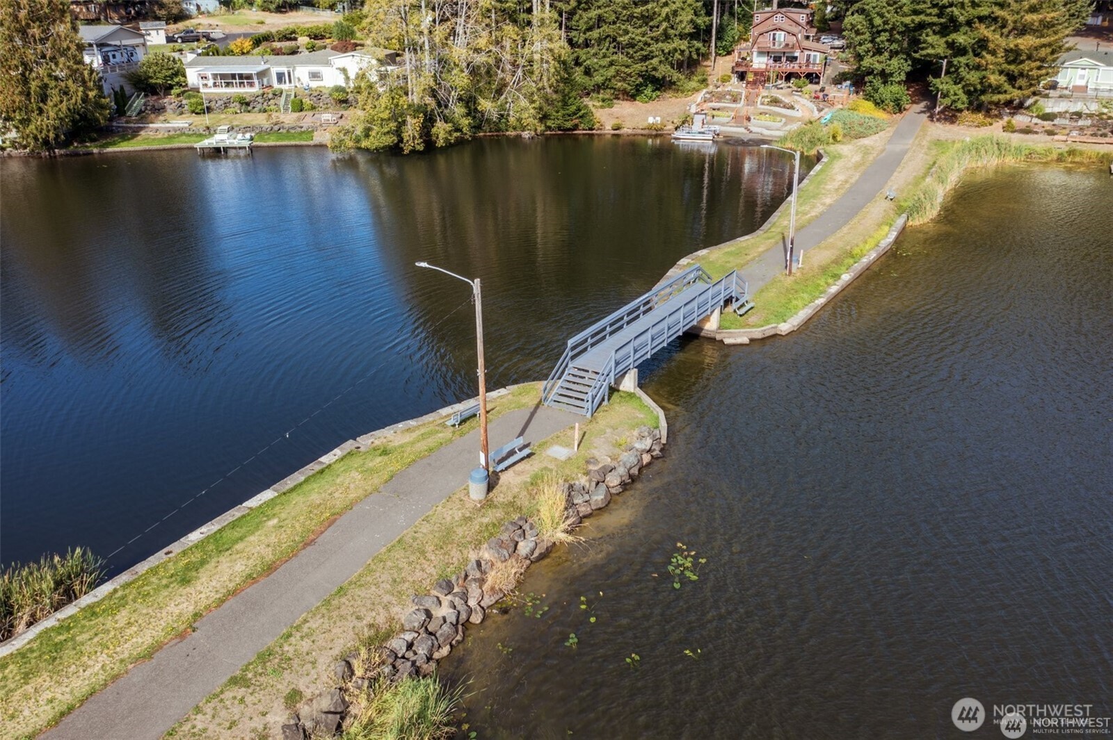 451 SE Alpine Avenue , Shelton, WA 98584