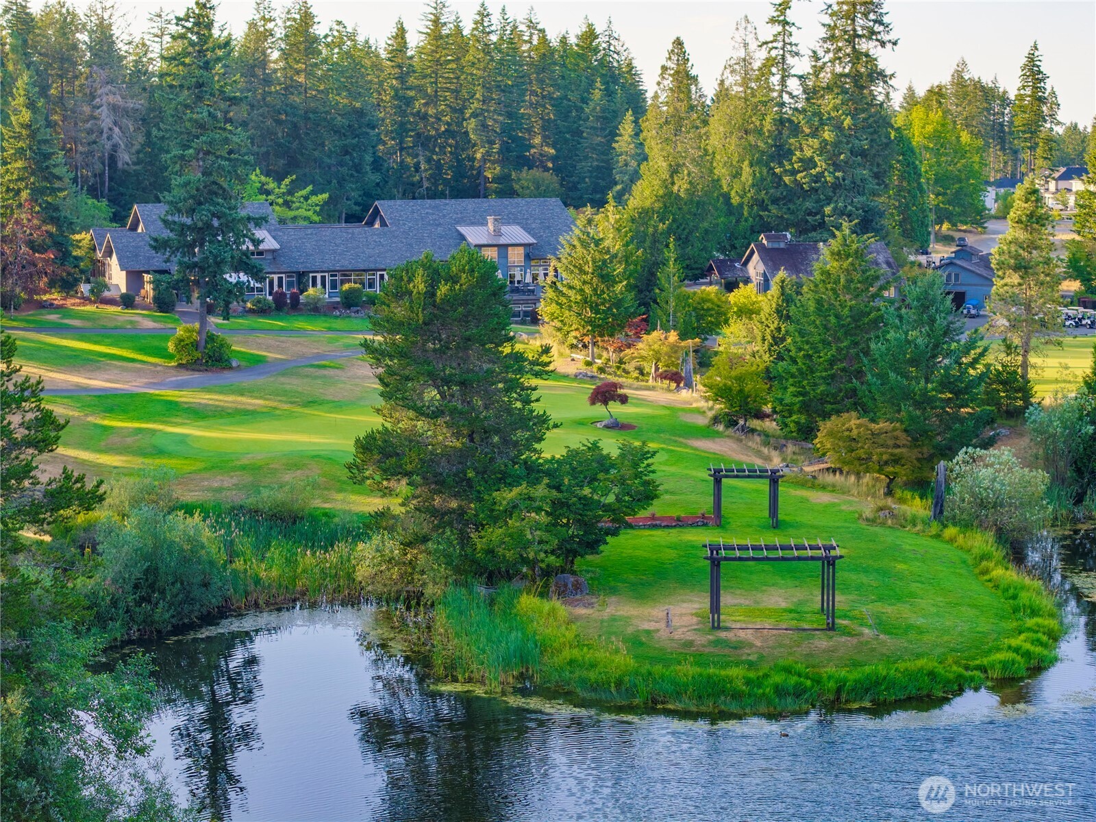 4203 SW Rustler Street , Port Orchard, WA 98367