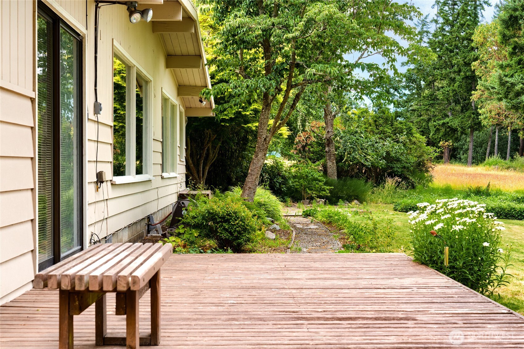 3360 N Green Road , Oak Harbor, WA 98277