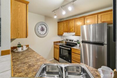 1009 112th Street SE #B203, Everett, WA 98208 - Photo 4