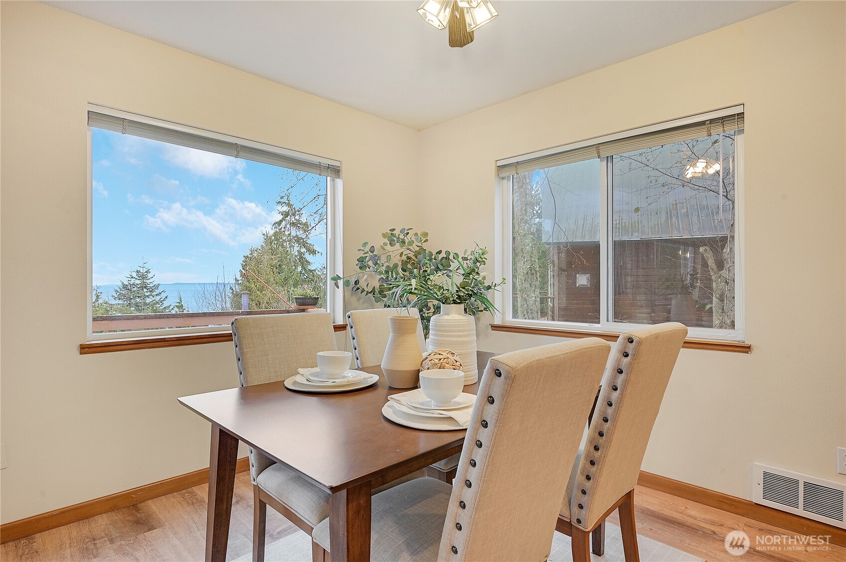 320 N North Street , Sequim, WA 98382