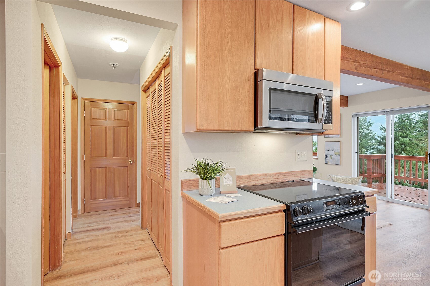 320 N North Street , Sequim, WA 98382