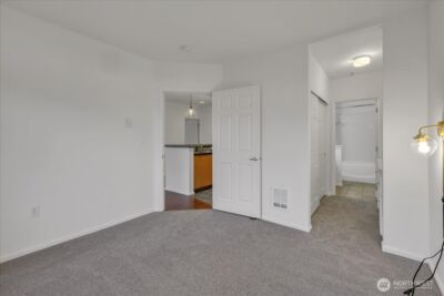 18 Dravus Street #207, Seattle, WA 98109 - Photo 18