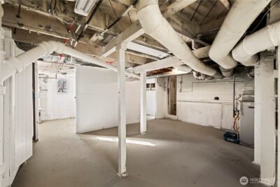 604 academy Street , Kelso, WA 98626-4319 - Photo 18