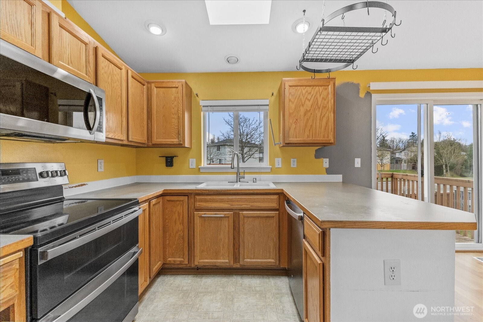 8428 12th Street NE, Lake Stevens, WA 98258