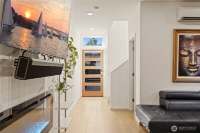 9242 A 17th Avenue SW, Seattle, WA 98106 - Photo 16