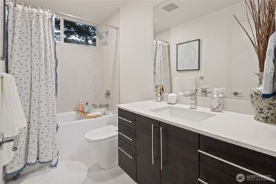 9242 A 17th Avenue SW, Seattle, WA 98106 - Photo 20