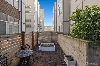 9242 A 17th Avenue SW, Seattle, WA 98106 - Photo 37