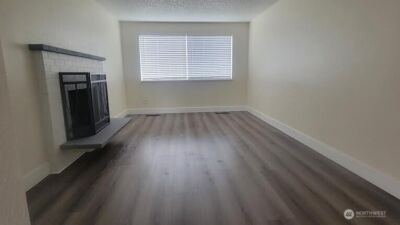 9222 S K Street , Tacoma, WA 98444 - Photo 10