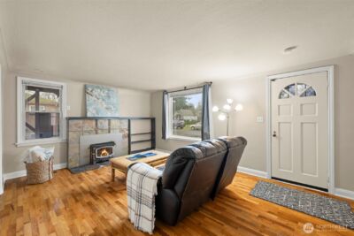 905 115th Street S, Tacoma, WA 98444 - Photo 2