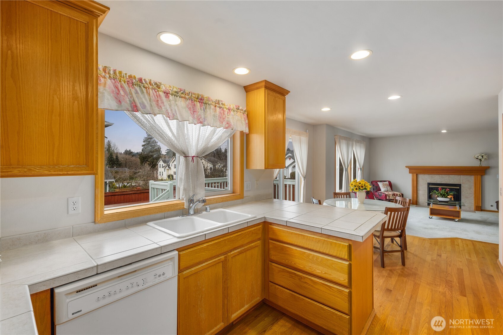 14426 19th Avenue W, Lynnwood, WA 98087-5923