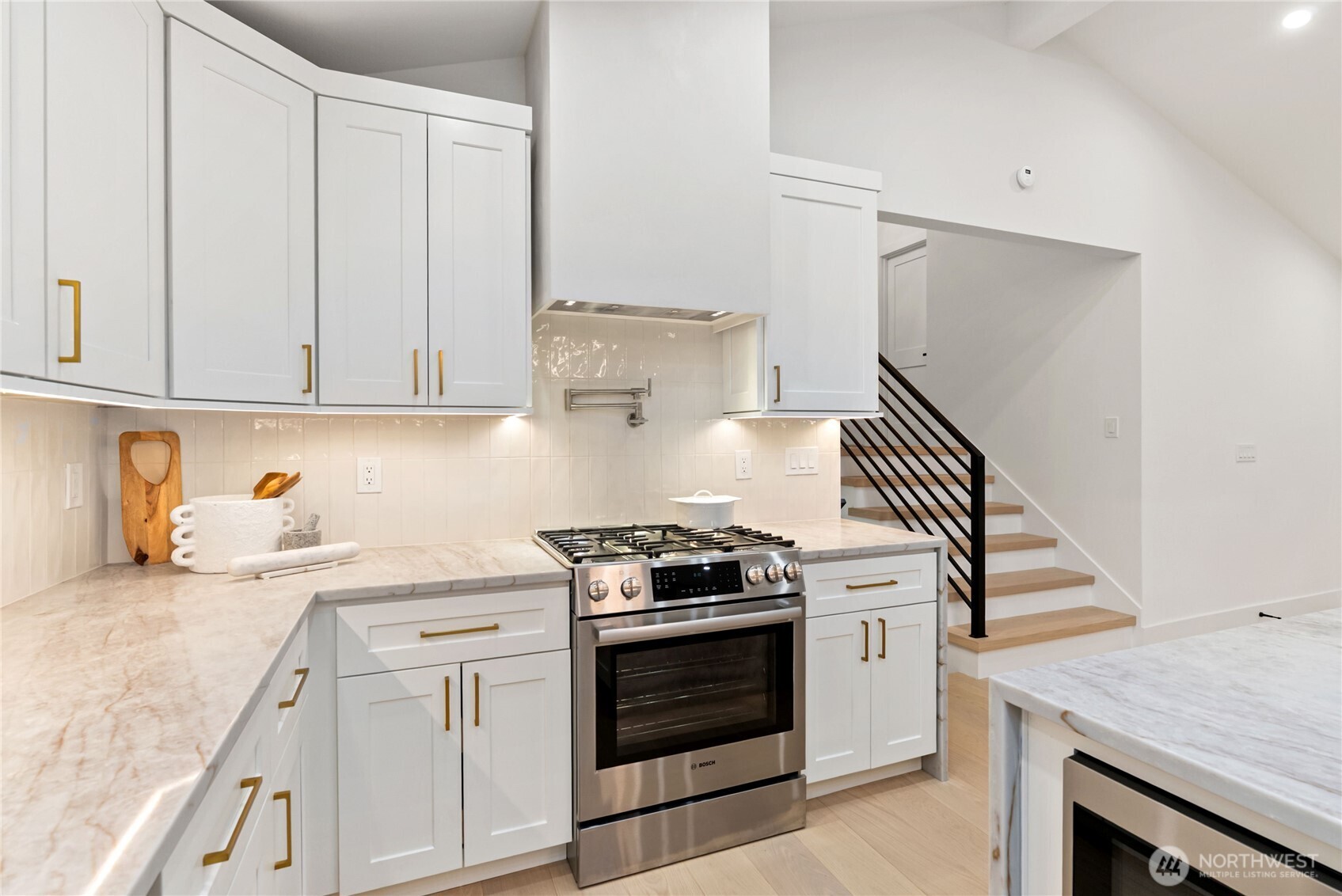 22911 57th Avenue SE, Woodinville, WA 98072