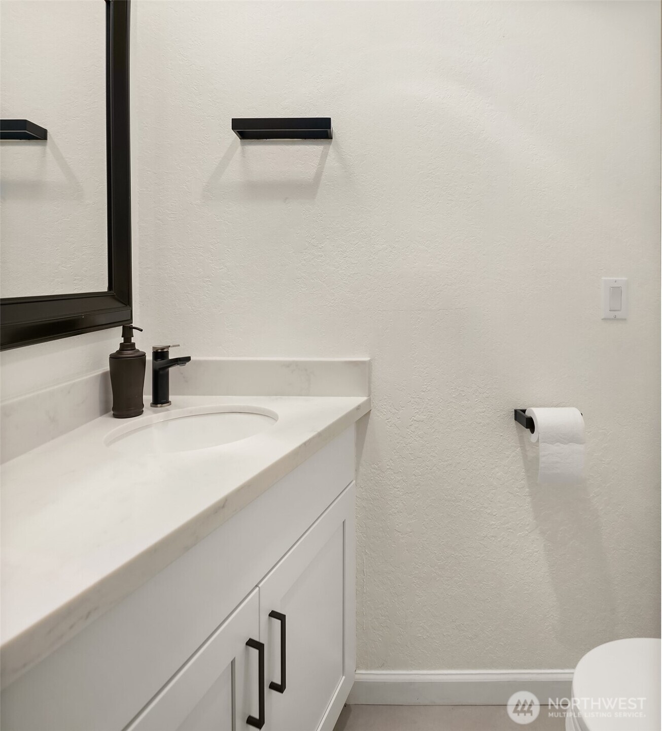 6582 137th Avenue NE #414, Redmond, WA 98052